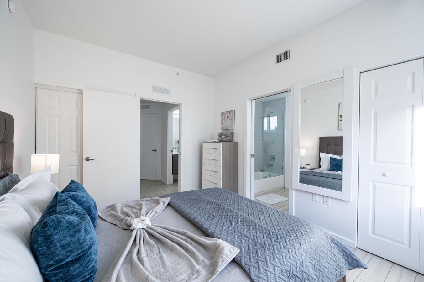 Subtle 2 Bed In Edgewater Downtown With Free Parking Apartamento Miami Exterior foto