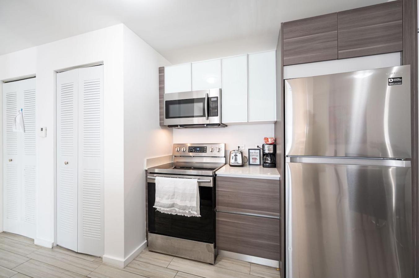 Subtle 2 Bed In Edgewater Downtown With Free Parking Apartamento Miami Exterior foto